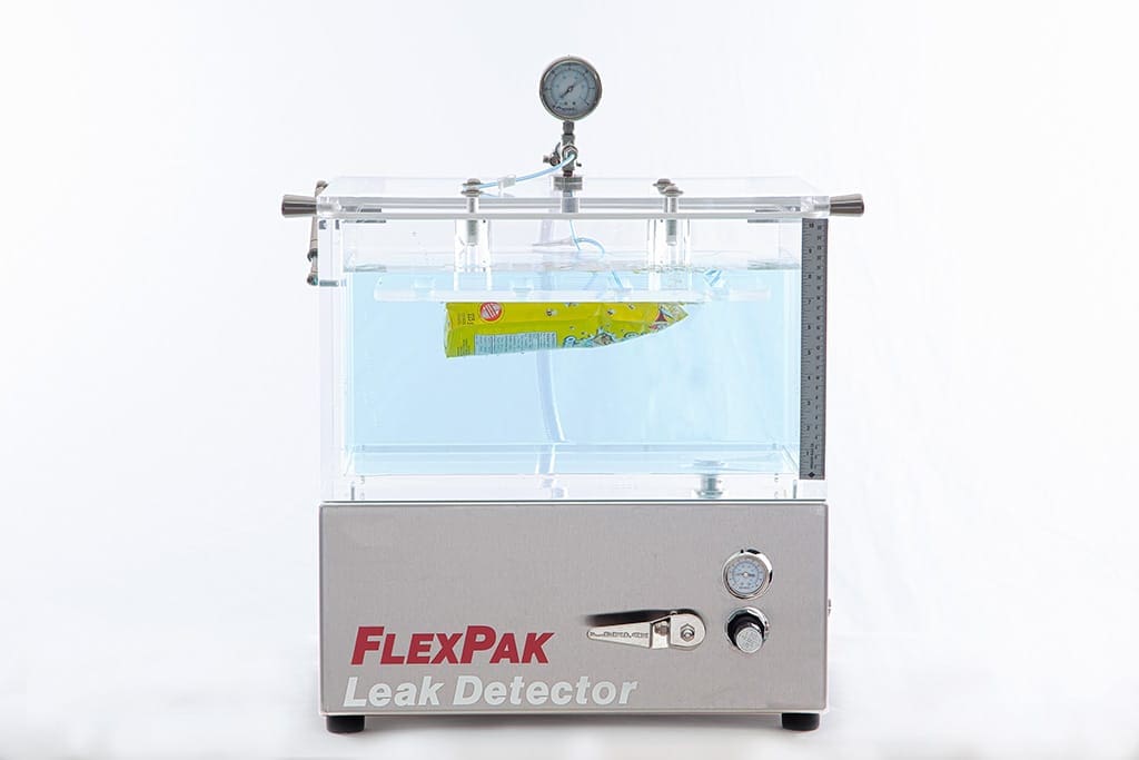 flexpak-leak-detector-WithBag
